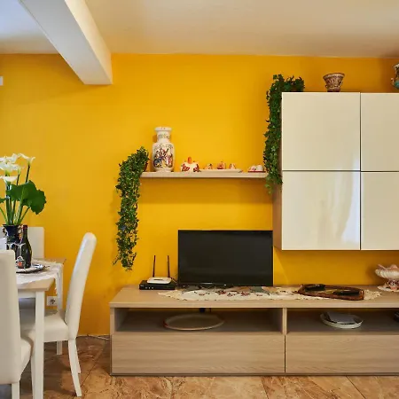 Casa Del Pergulin - Lmz325 By Interhome * Verceia