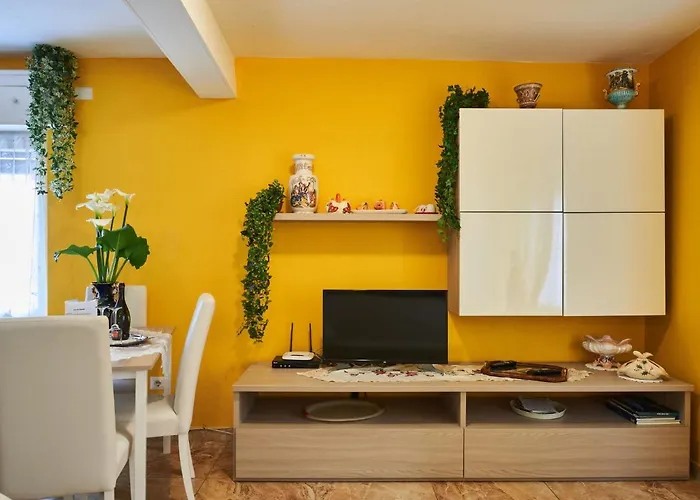 Casa Del Pergulin - Lmz325 By Interhome * Verceia