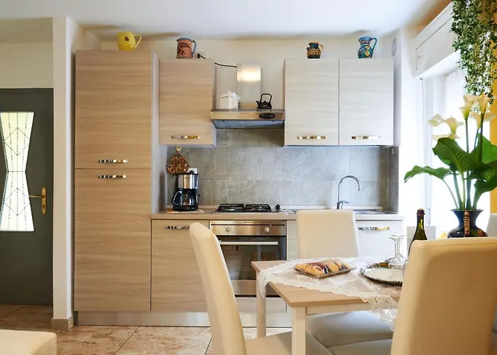 Casa Del Pergulin - Lmz325 By Interhome